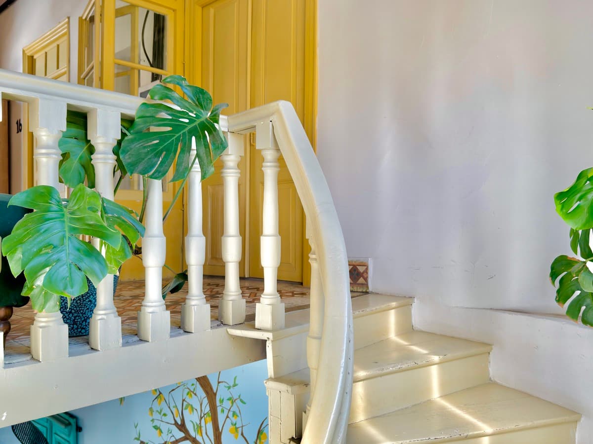 Interior of Avenue Hotel, Girne