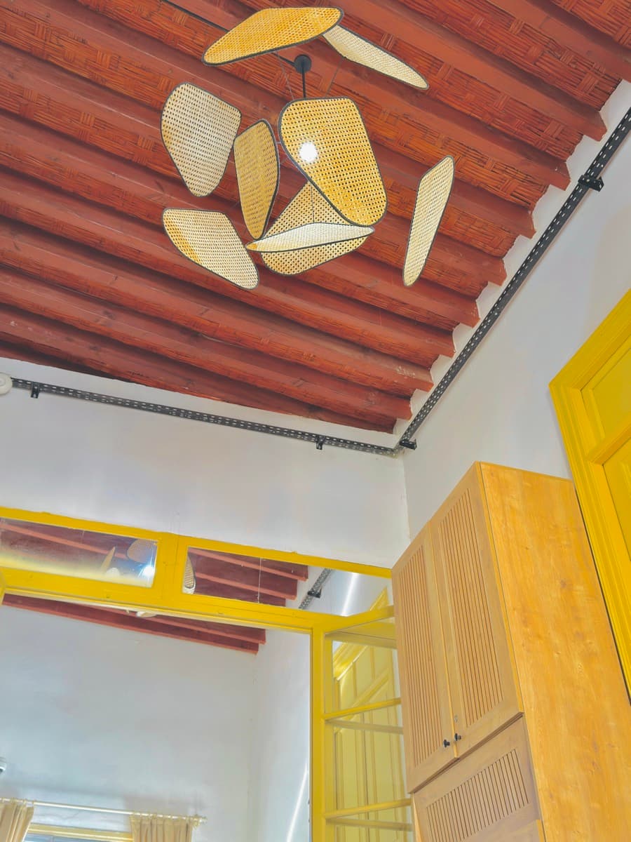 Interior of Avenue Hotel, Girne