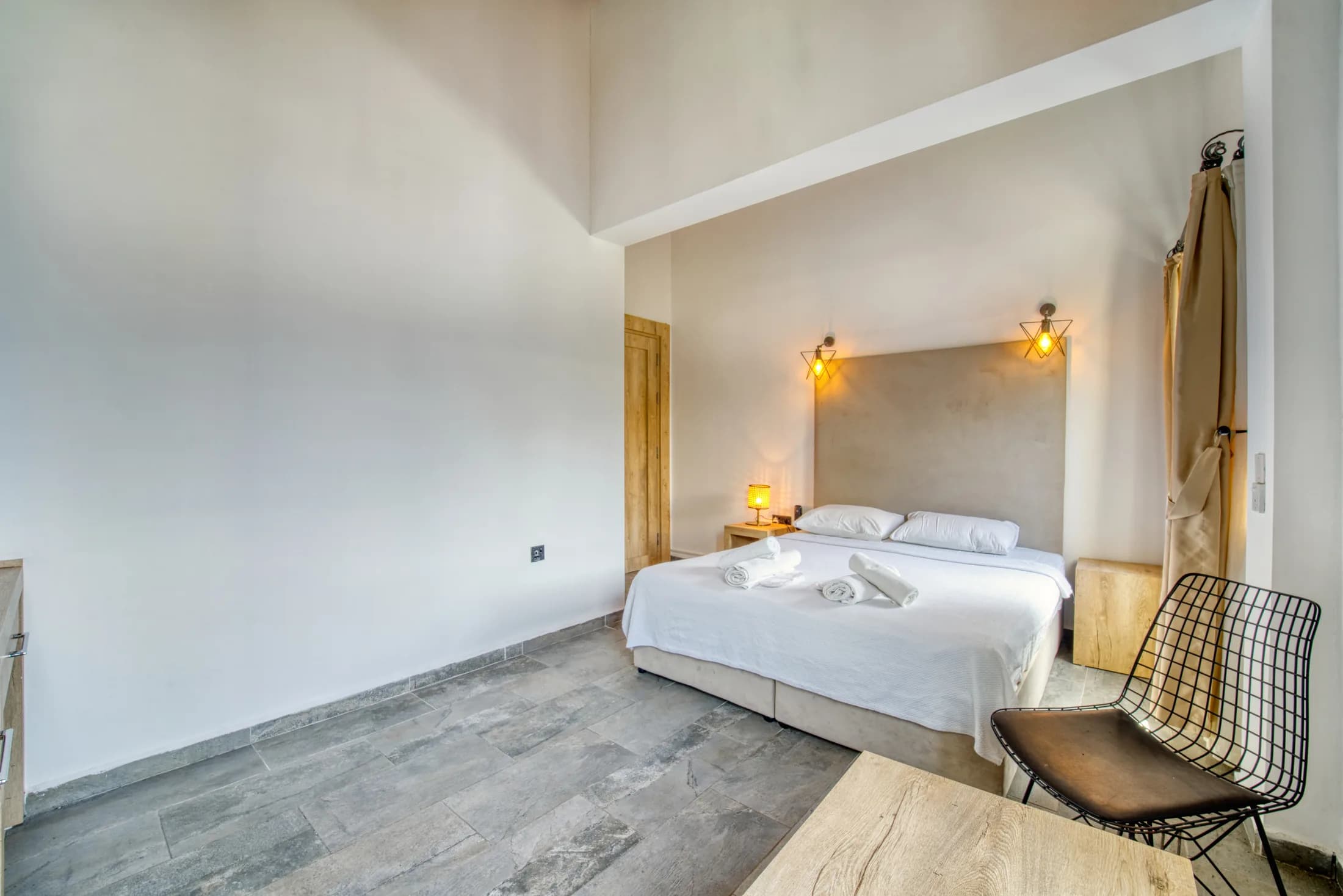 Deluxe Double Bedroom at Avenue Hotel Girne (3)